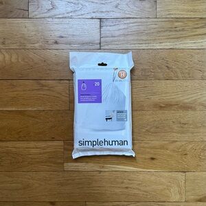 NWT Simplehuman custom fit trash liners (size: H)